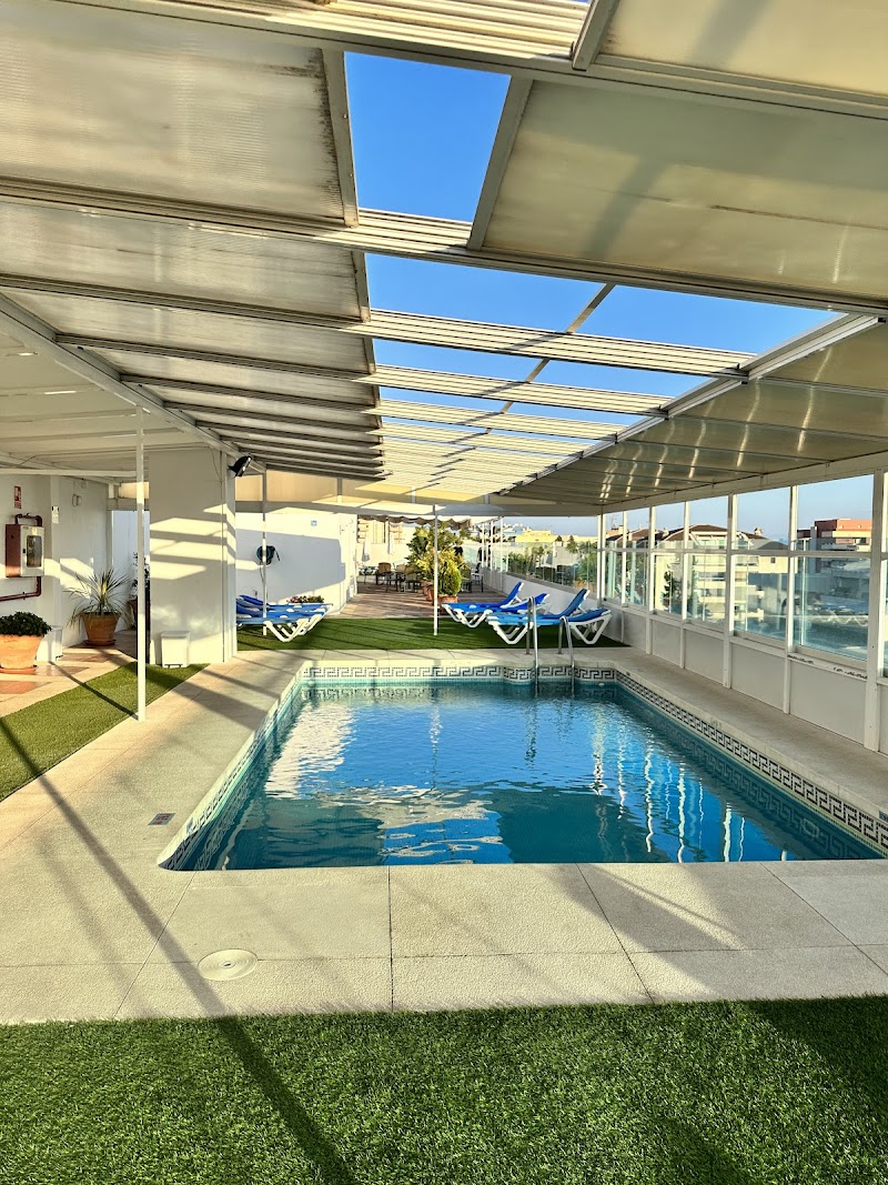 Hotel Monarque El Rodeo - 4